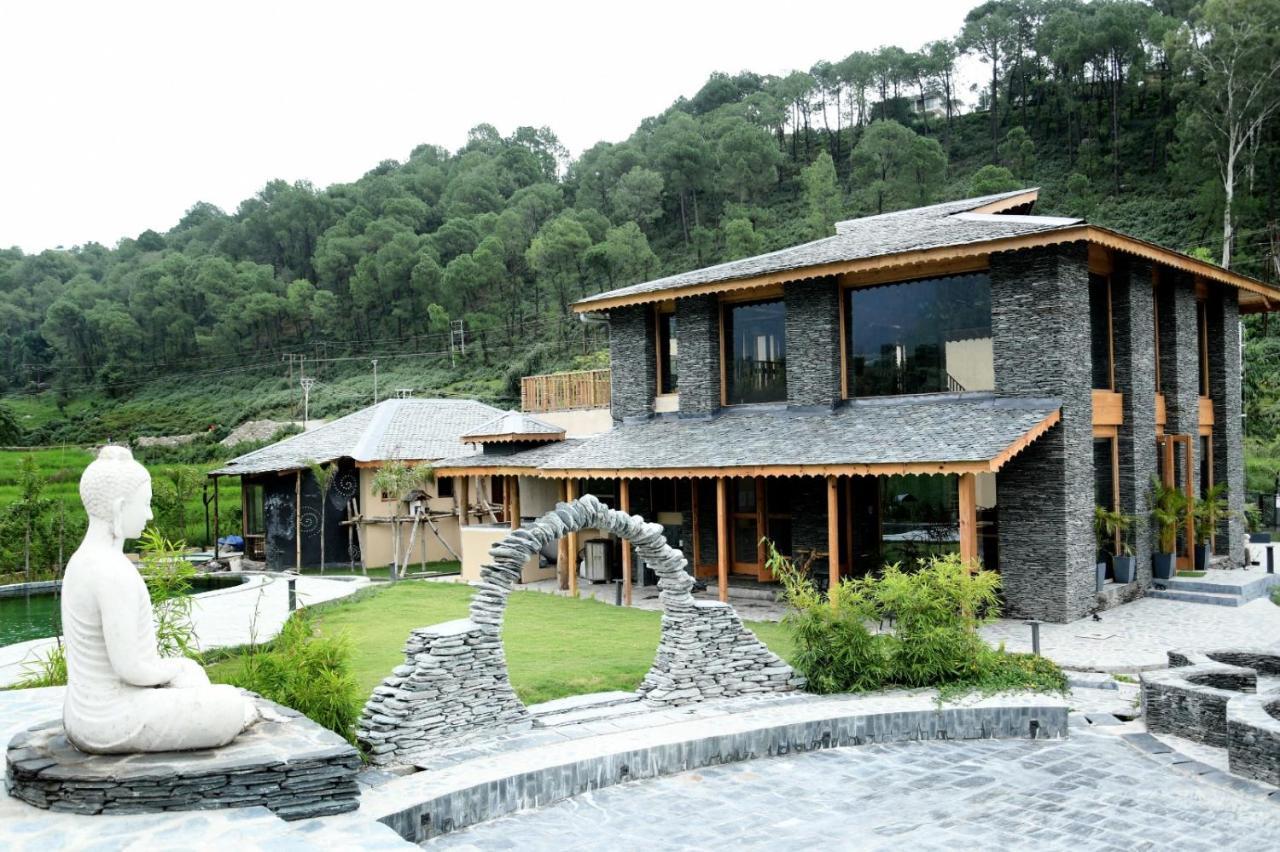 Osho Himalayas Wellness Resort Kangra Kültér fotó