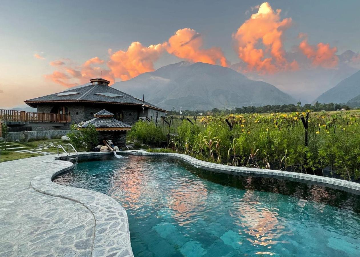 Osho Himalayas Wellness Resort Kangra Kültér fotó