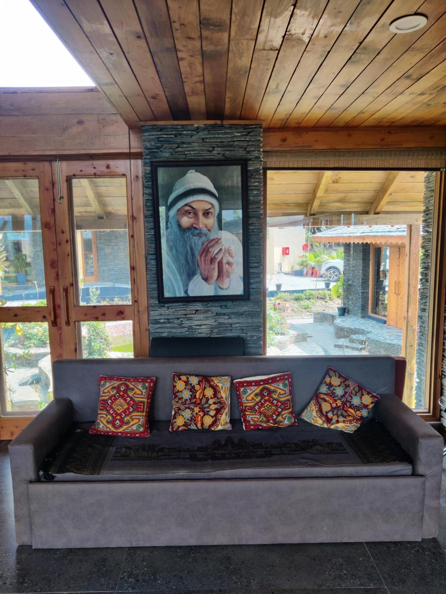 Osho Himalayas Wellness Resort Kangra Kültér fotó